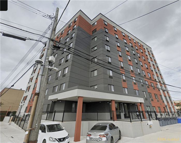 2.8M NNN LEASE Queens, NY
